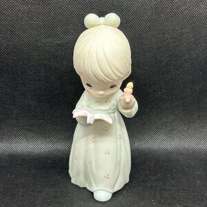 Precious Moments “Once Upon A Holy Night" 1990 Annual figurine